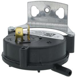 oodman-Amana B1370126 - Pressure Switch (-0.40" WC)